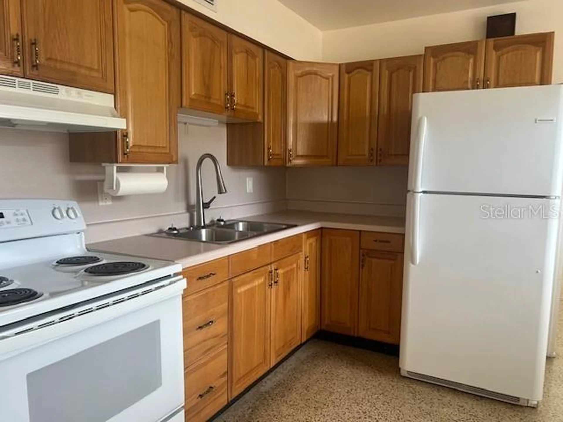 2518 40th Avenue N St Petersburg FL 33710