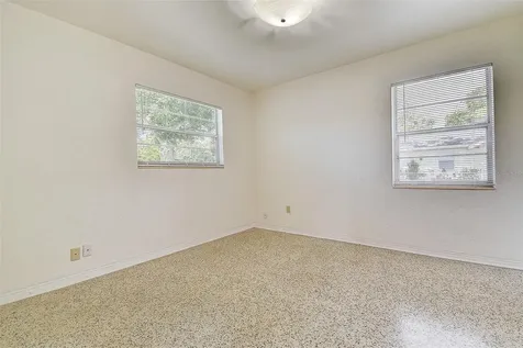 2518 40th Avenue N St Petersburg FL 33710