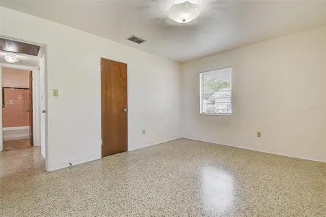 2518 40th Avenue N St Petersburg FL 33710