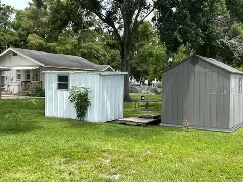2518 40th Avenue N St Petersburg FL 33710