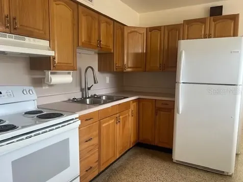 2518 40th Avenue N St Petersburg FL 33710