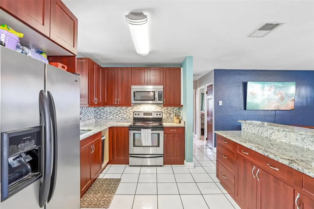 5775 57th Avenue N St Petersburg FL 33709