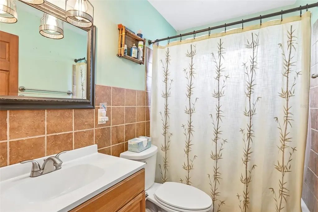 5775 57th Avenue N St Petersburg FL 33709