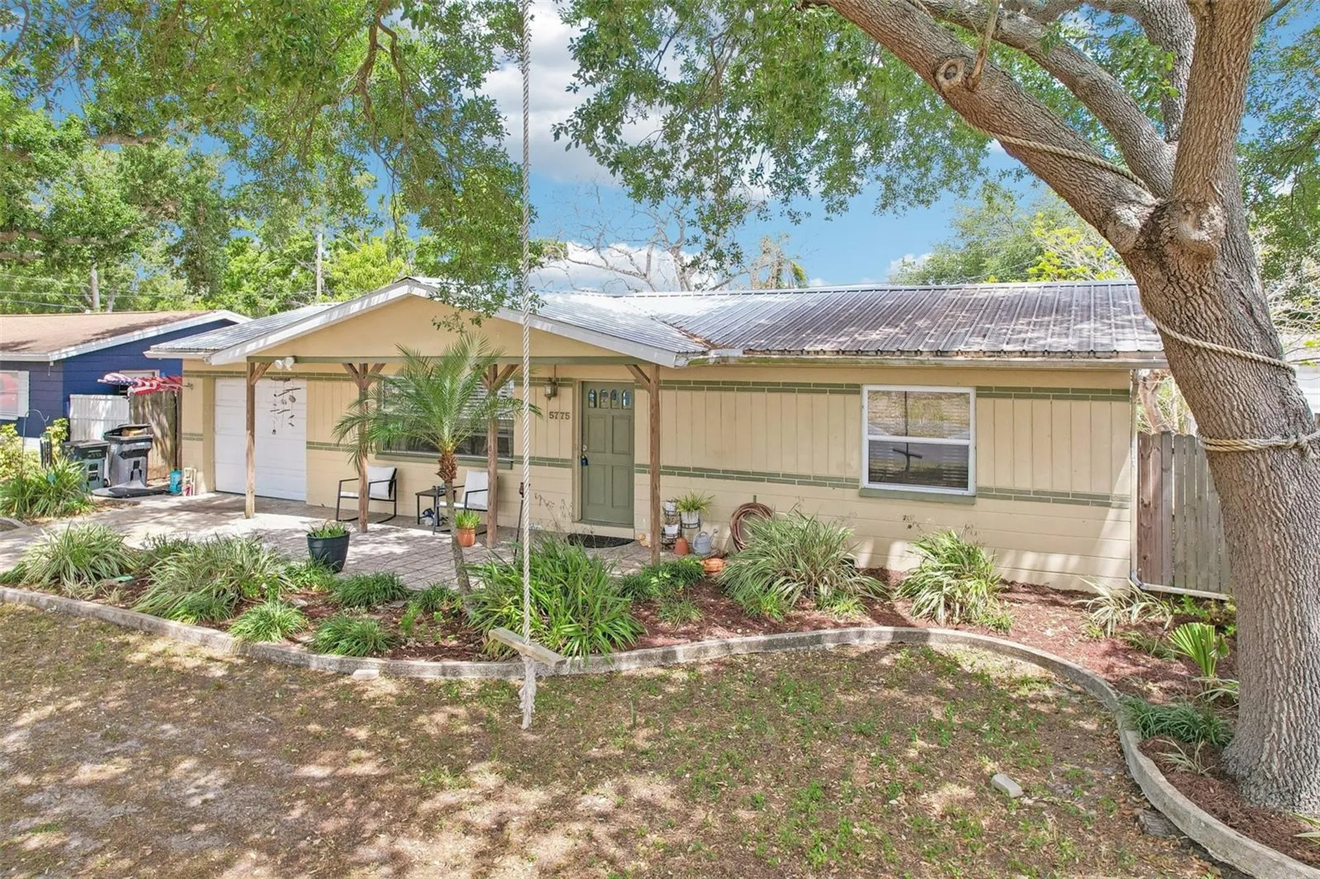 5775 57th Avenue N St Petersburg FL 33709