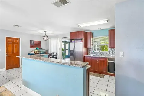 5775 57th Avenue N St Petersburg FL 33709