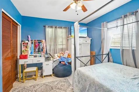 5775 57th Avenue N St Petersburg FL 33709