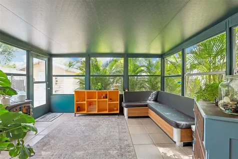 5775 57th Avenue N St Petersburg FL 33709