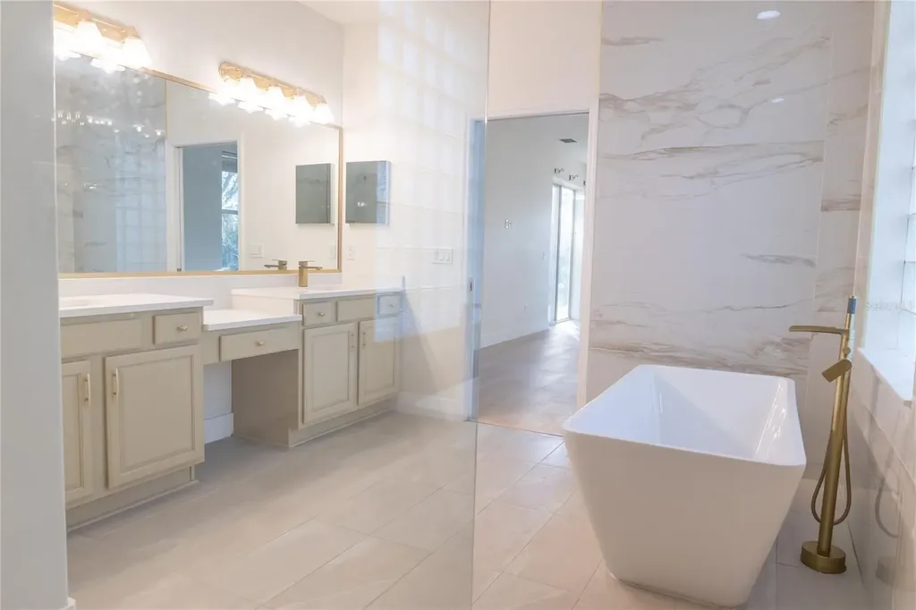 3439 Hickory Hammock Loop Wesley Chapel FL 33544
