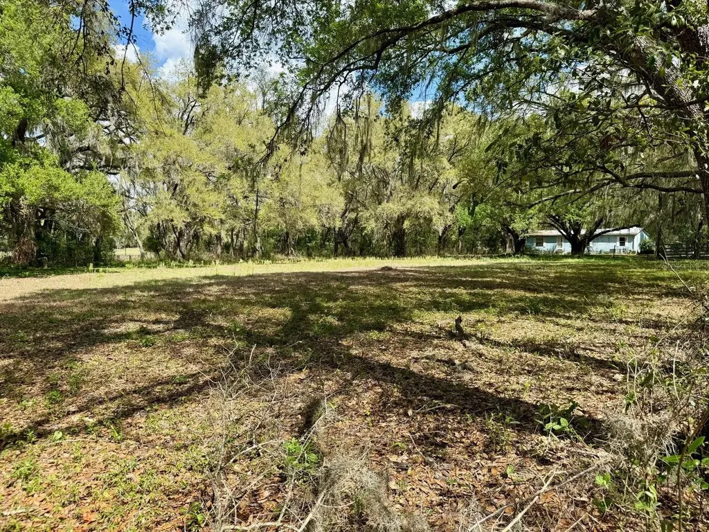 10010 Fort King Road Dade City FL 33525