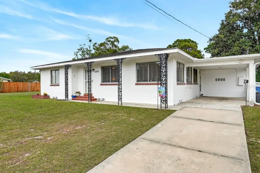 1403 Sharon Drive Deland FL 32724