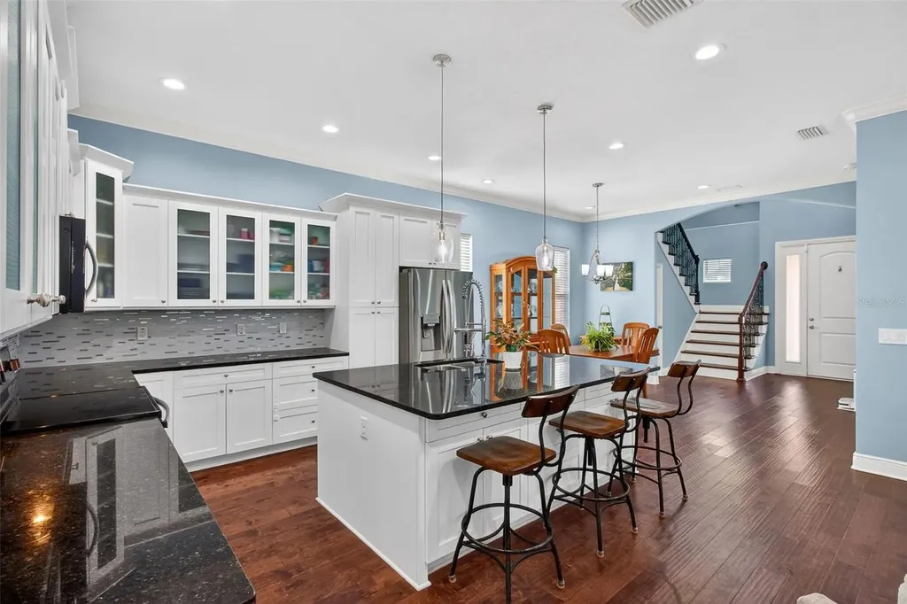 3503 W Price Avenue Tampa FL 33611