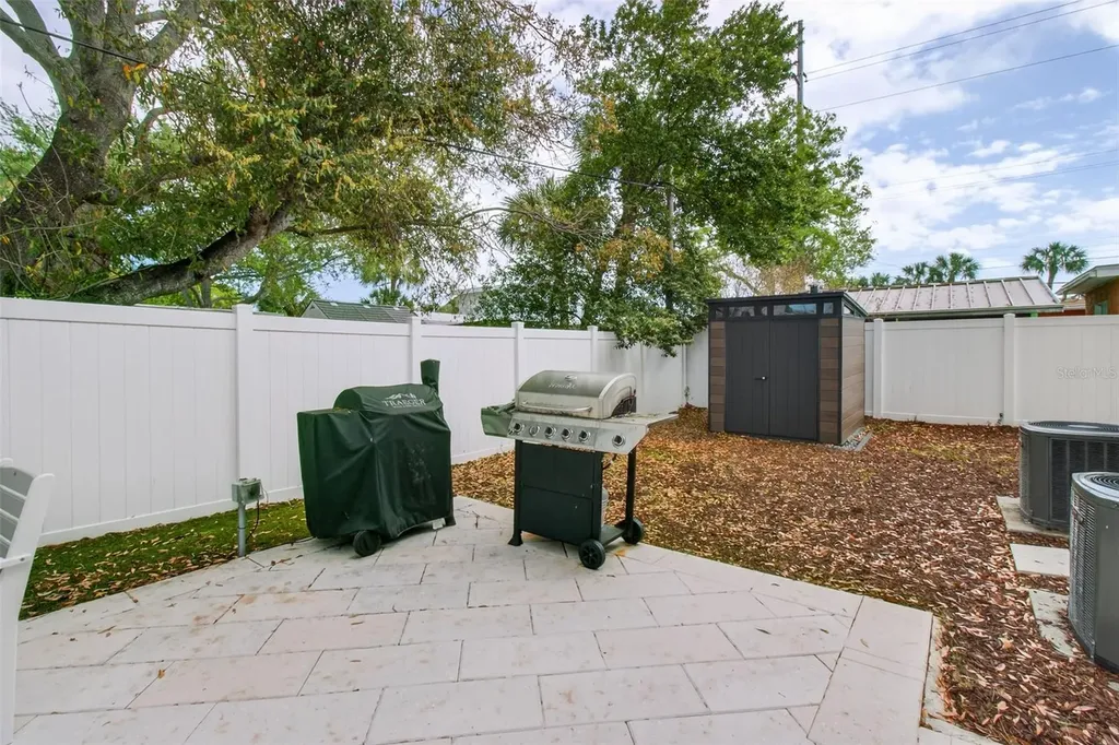 3503 W Price Avenue Tampa FL 33611