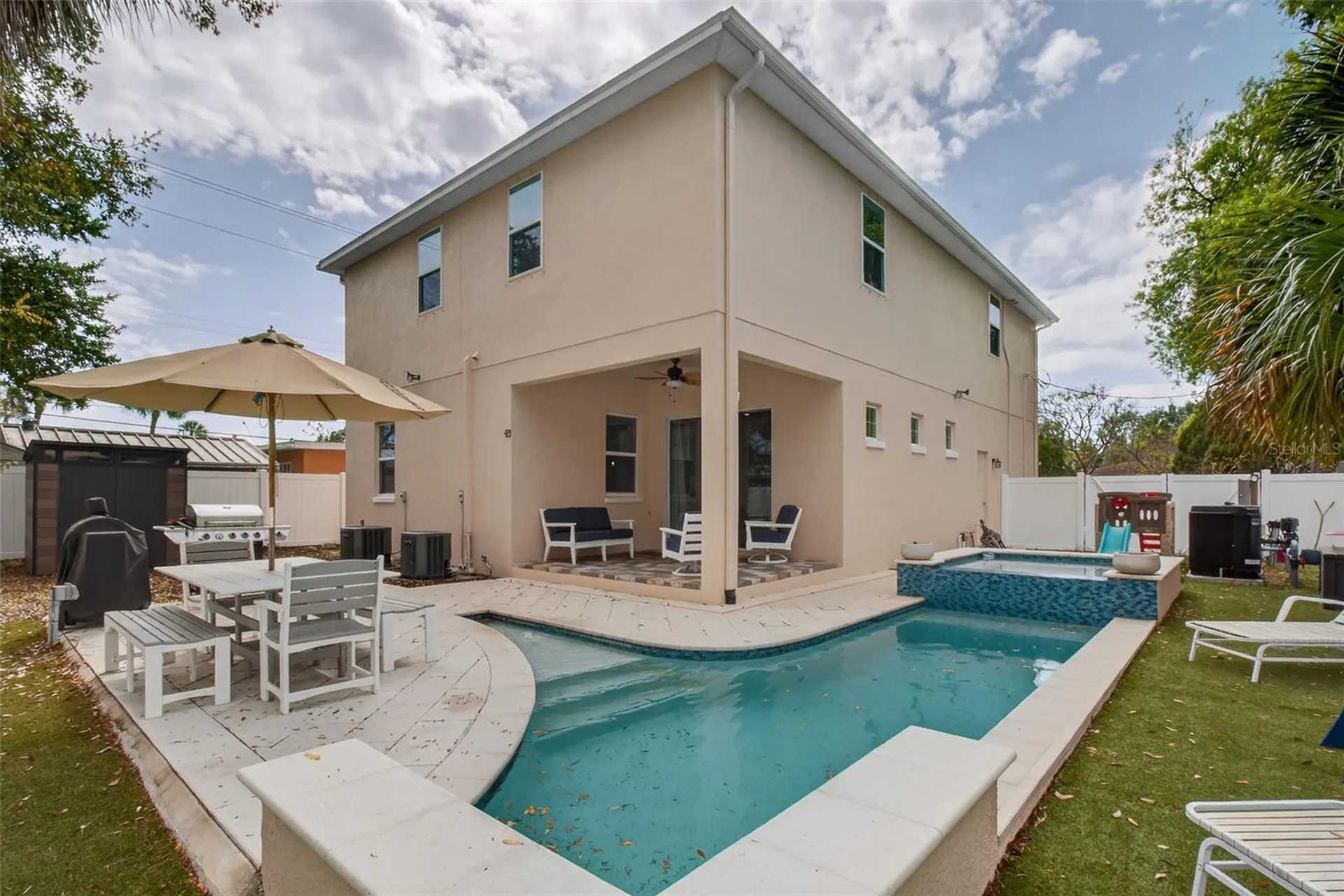 3503 W Price Avenue Tampa FL 33611