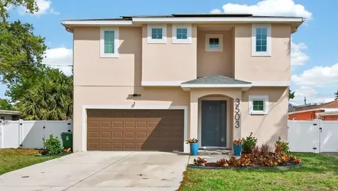 3503 W Price Avenue Tampa FL 33611