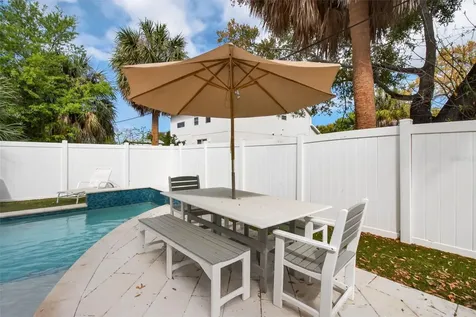 3503 W Price Avenue Tampa FL 33611