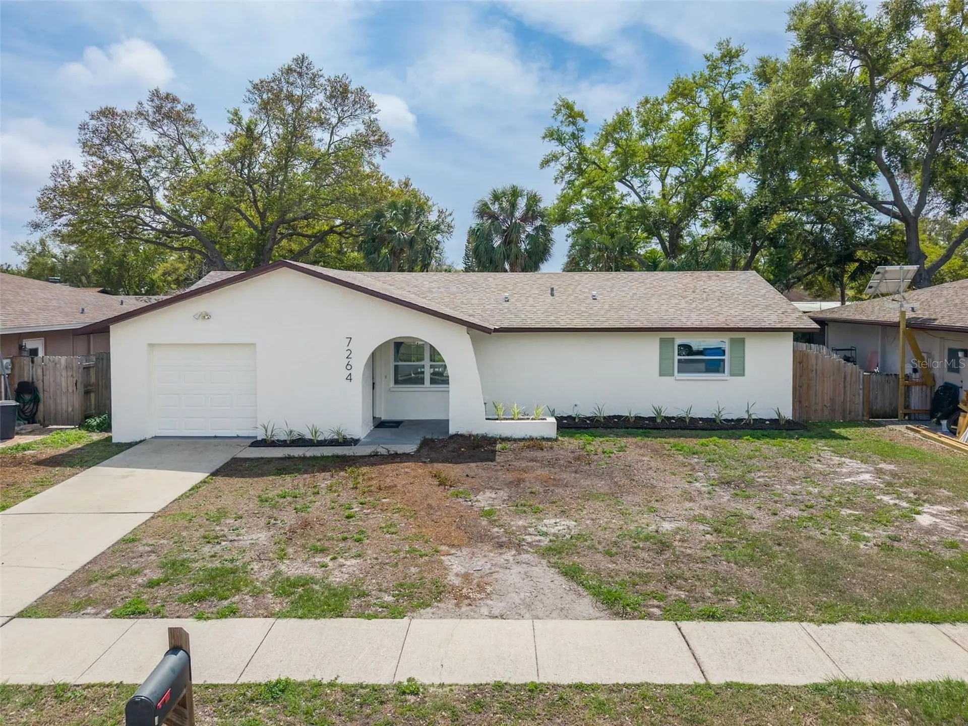 7264 56th Avenue N St Petersburg FL 33709