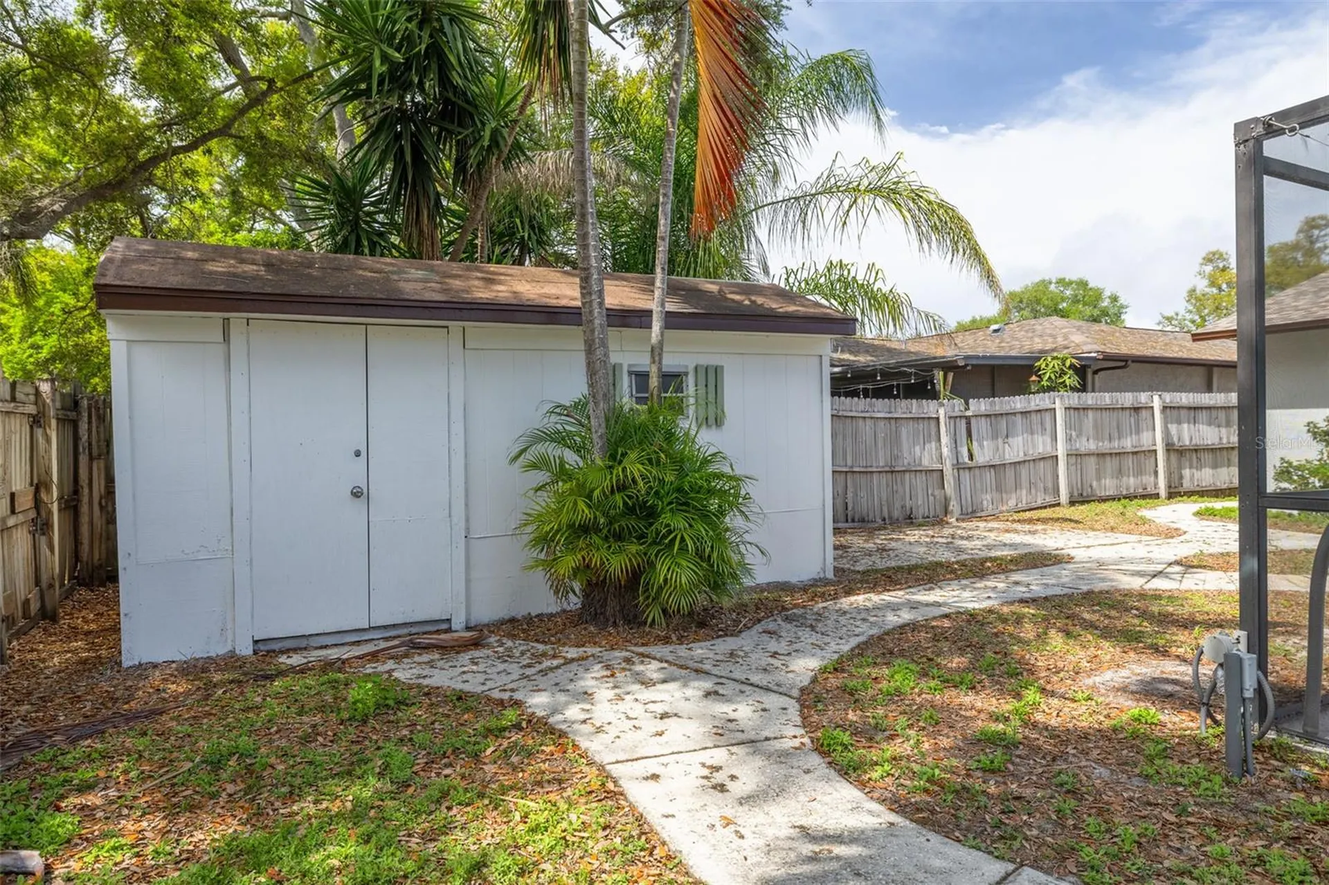 7264 56th Avenue N St Petersburg FL 33709