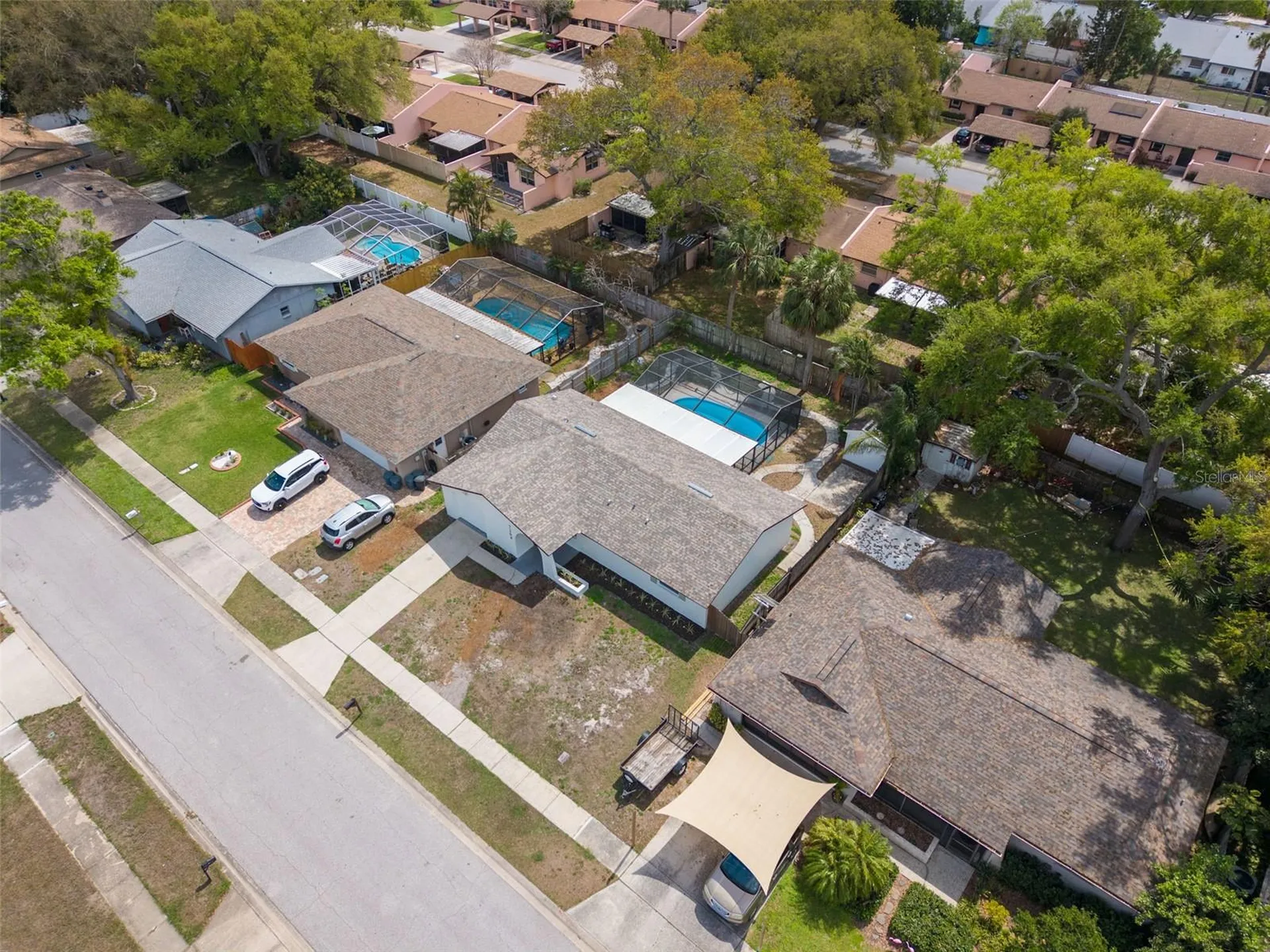 7264 56th Avenue N St Petersburg FL 33709