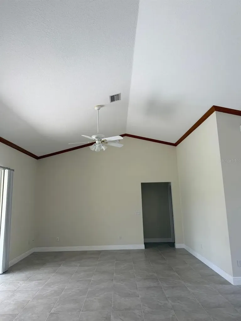 4572 NW 32nd Street Ocala FL 34482