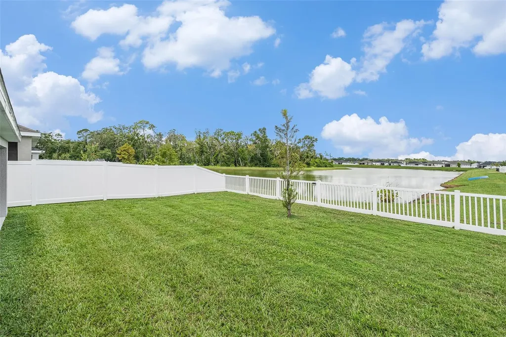 6436 Pebblebrooke Way Zephyrhills FL 33541