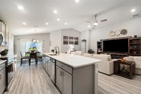 6436 Pebblebrooke Way Zephyrhills FL 33541