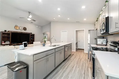6436 Pebblebrooke Way Zephyrhills FL 33541
