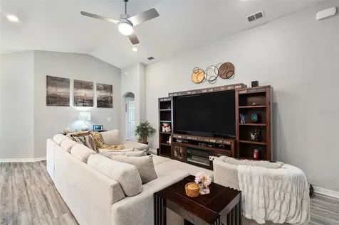 6436 Pebblebrooke Way Zephyrhills FL 33541