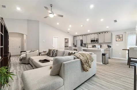 6436 Pebblebrooke Way Zephyrhills FL 33541