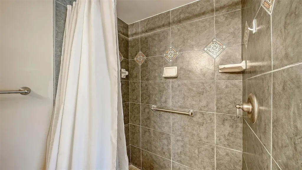 4380 Exeter Drive Longboat Key FL 34228