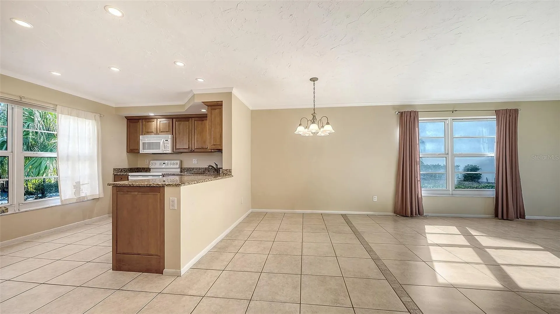 4380 Exeter Drive Longboat Key FL 34228