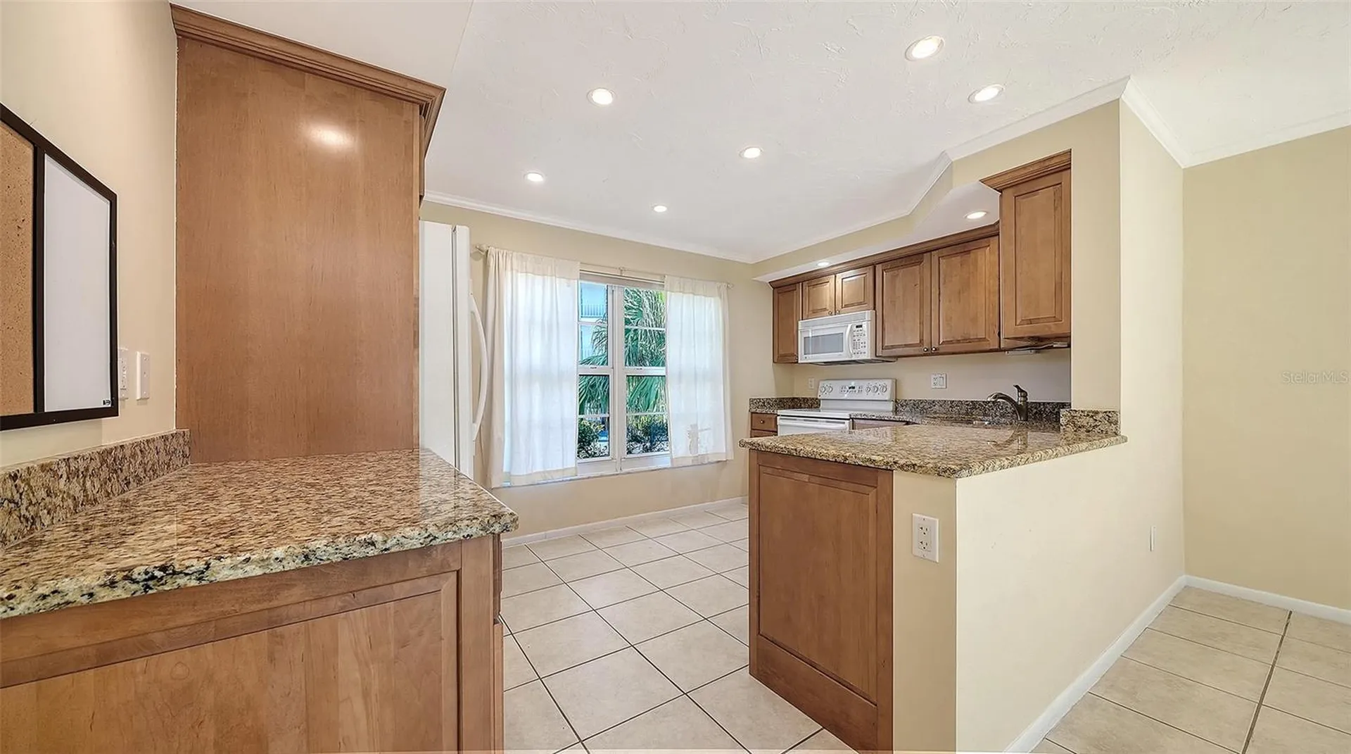 4380 Exeter Drive Longboat Key FL 34228