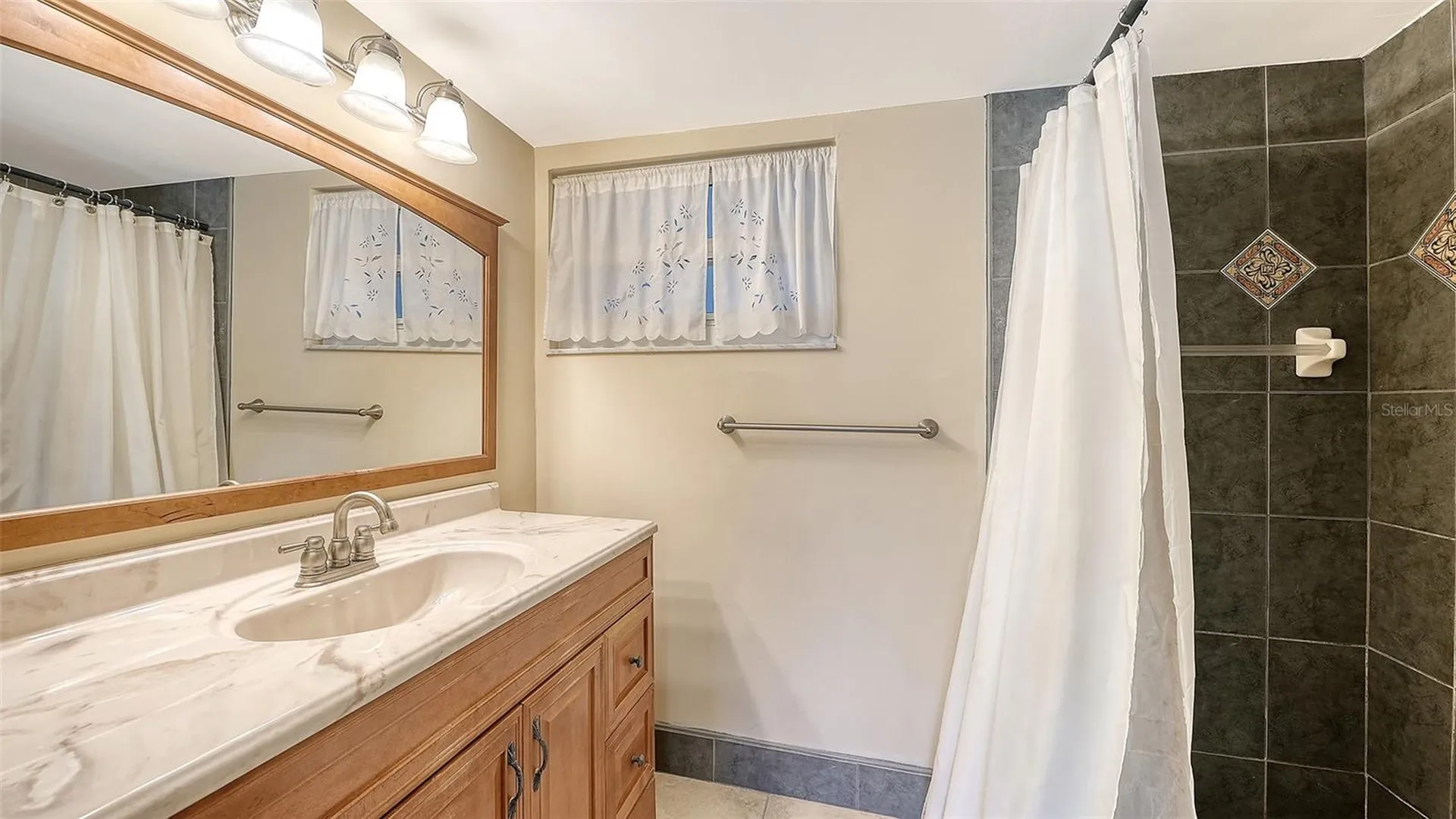 4380 Exeter Drive Longboat Key FL 34228
