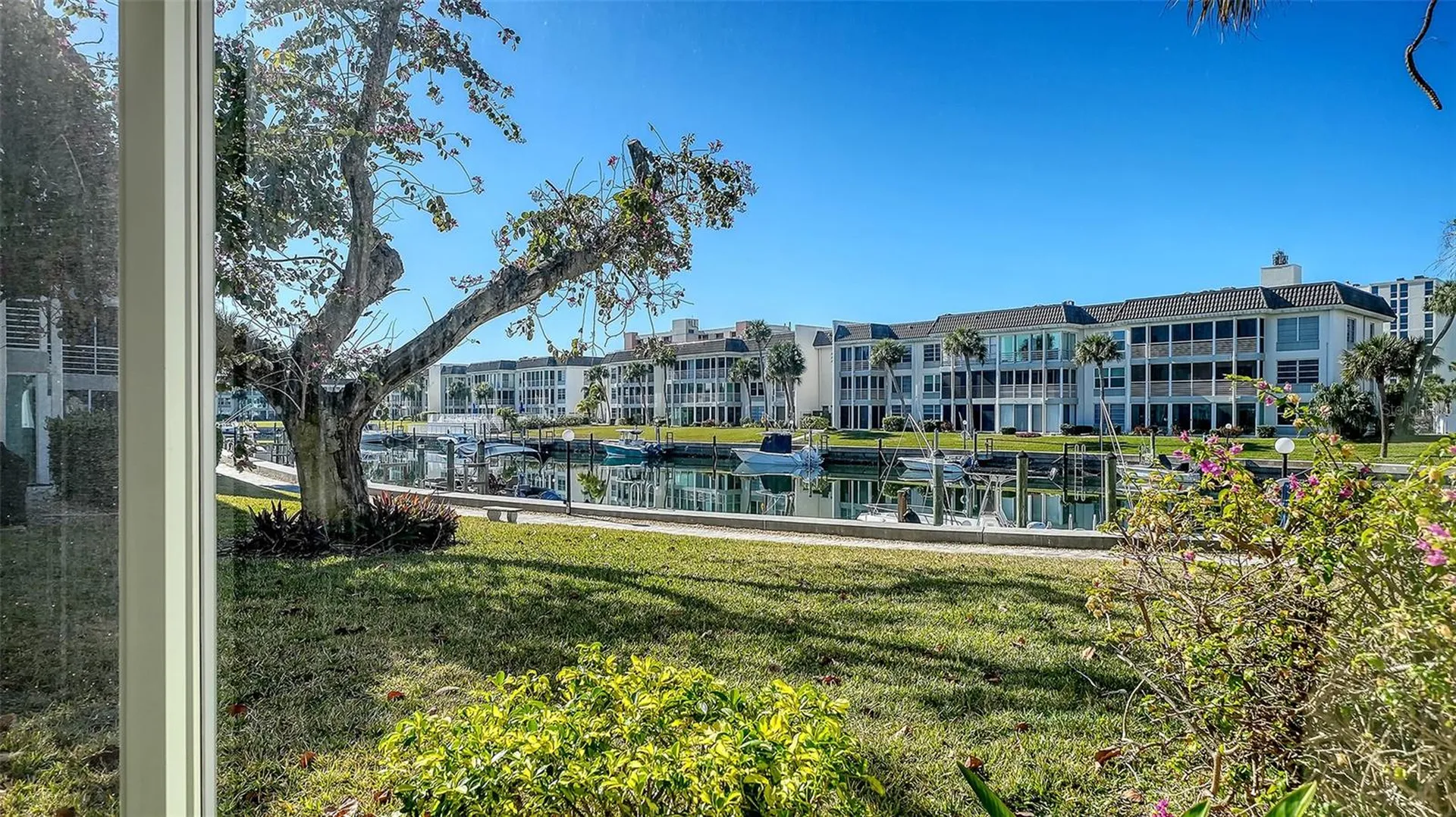 4380 Exeter Drive Longboat Key FL 34228