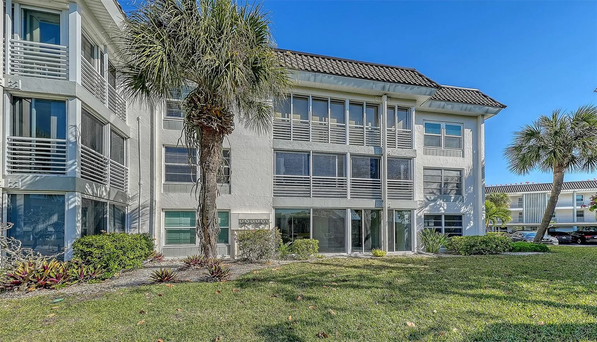 4380 Exeter Drive Longboat Key FL 34228