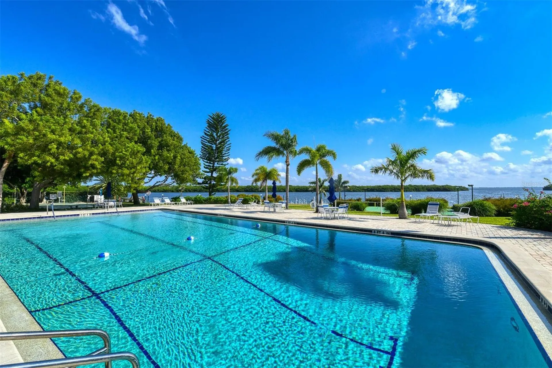 4380 Exeter Drive Longboat Key FL 34228