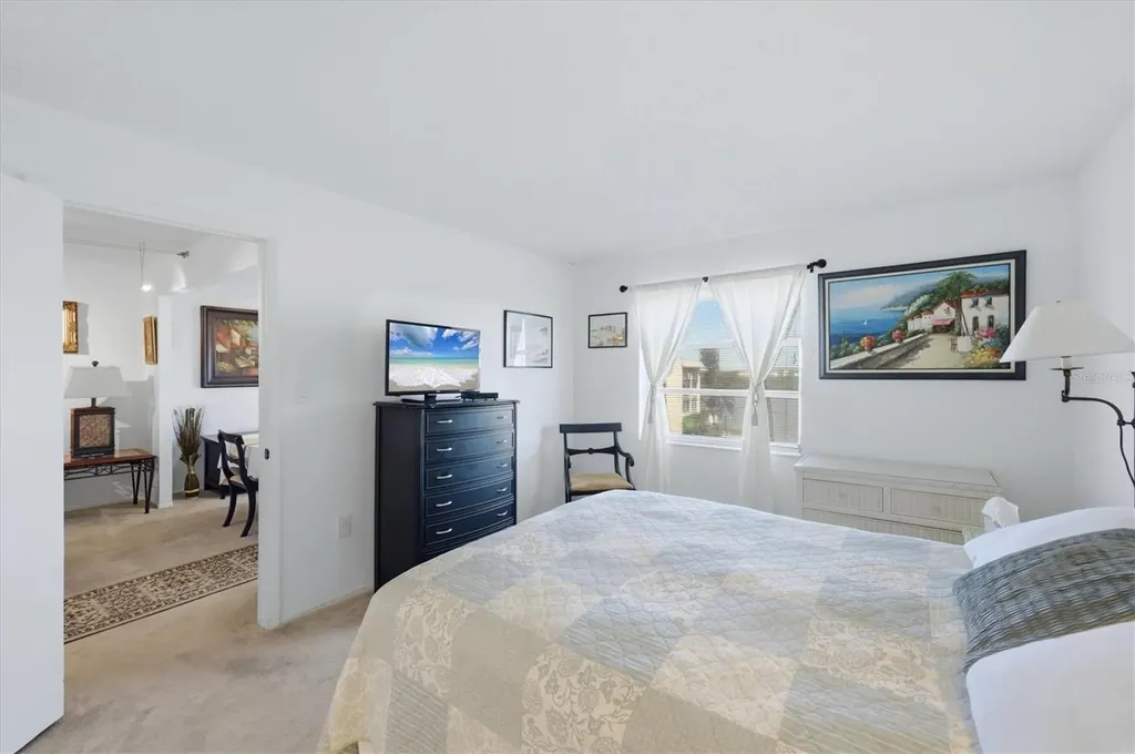 4137 Lake Bayshore Drive Bradenton FL 34205