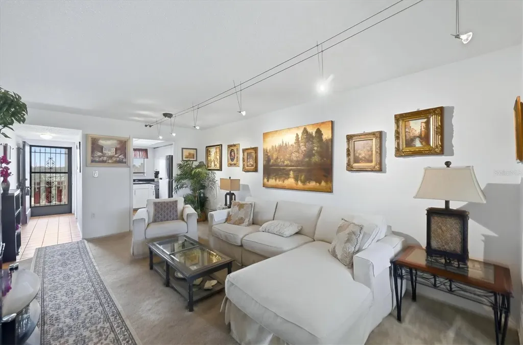 4137 Lake Bayshore Drive Bradenton FL 34205