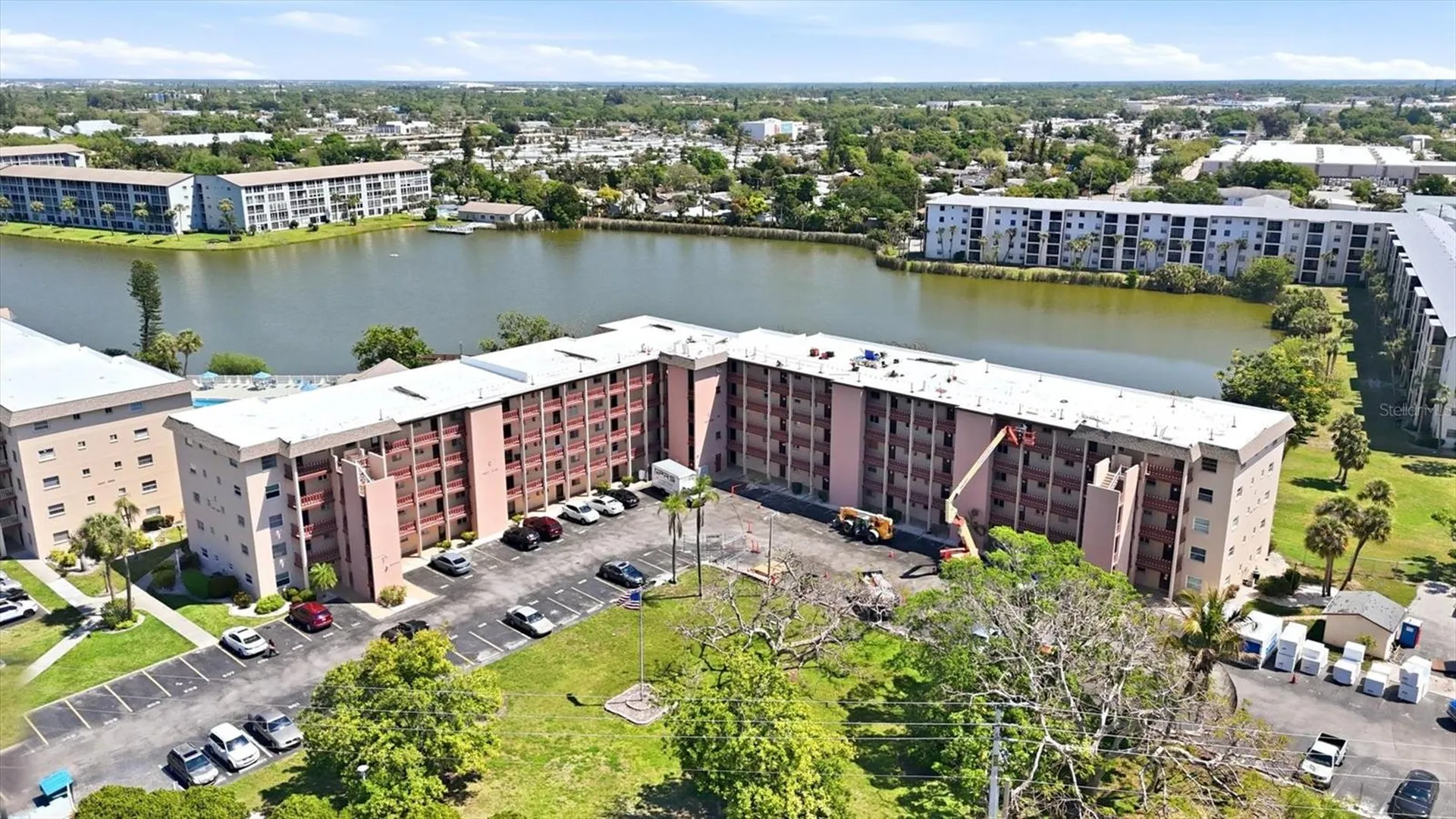 4137 Lake Bayshore Drive Bradenton FL 34205