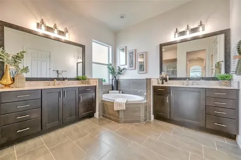 5607 Tidewater Preserve Boulevard Bradenton FL 34208