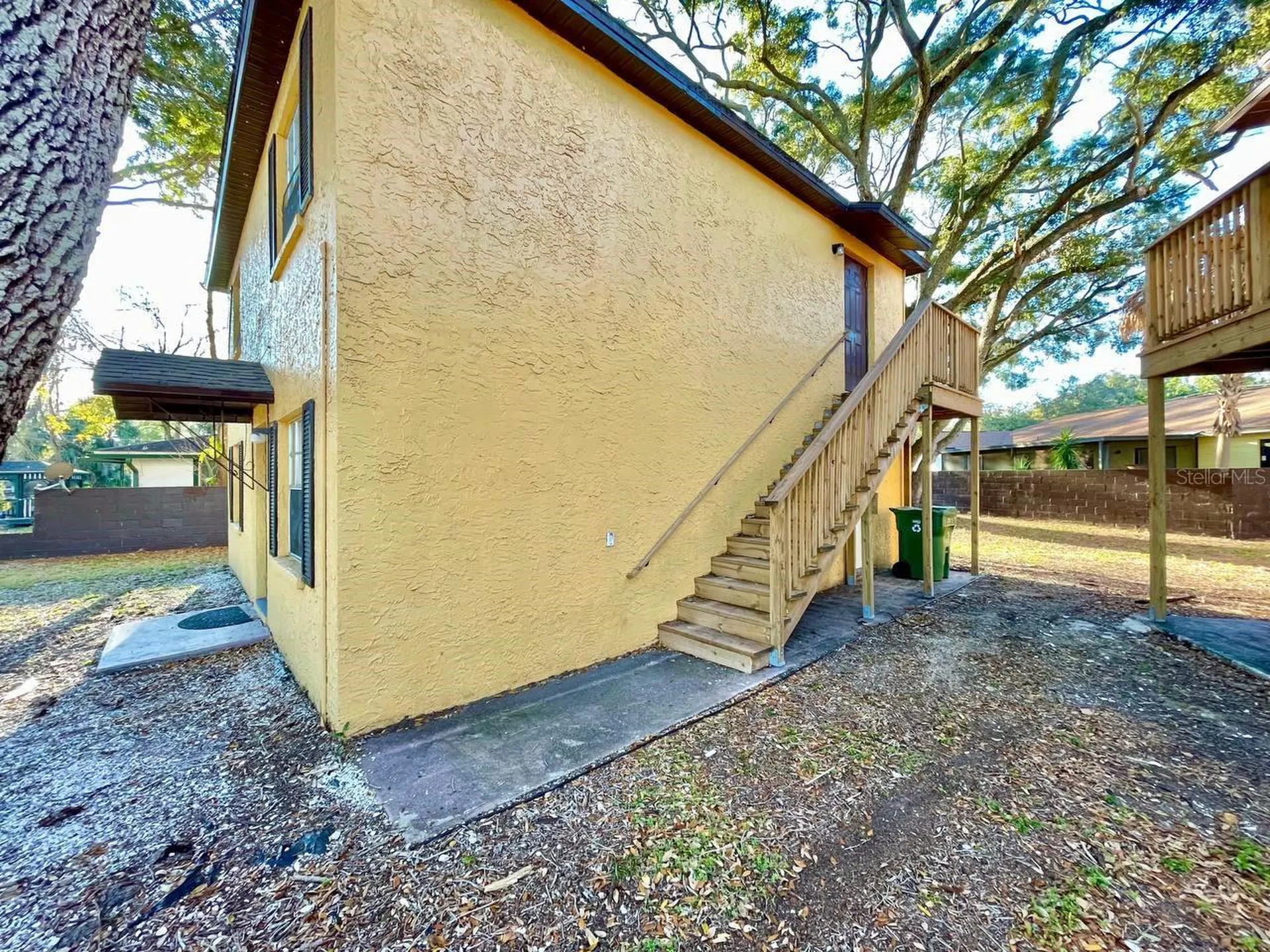 3826 Lakeshore Drive Tampa FL 33604