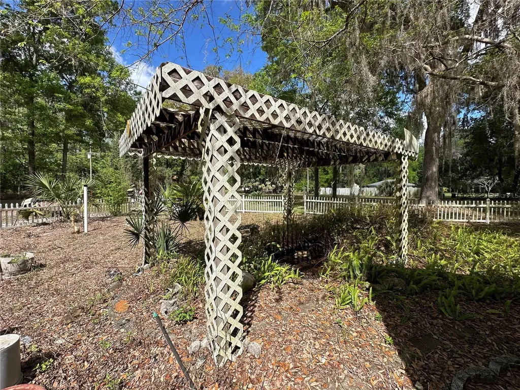 2351 NW 186th Lane Citra FL 32113