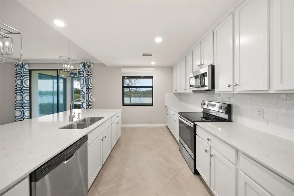 10805 Tarflower Drive Venice FL 34293