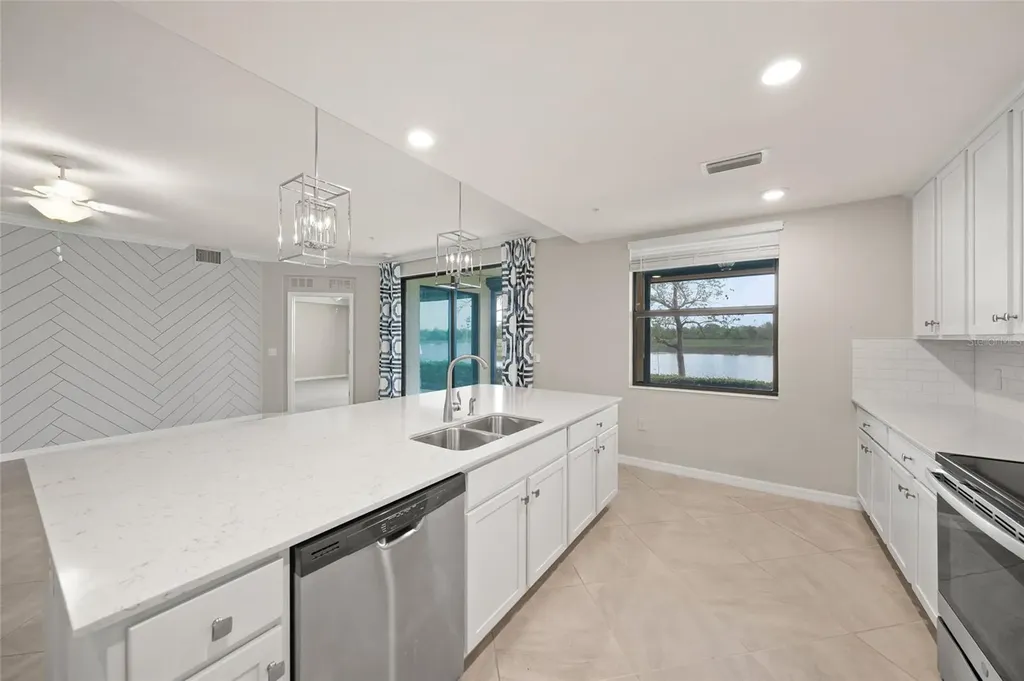 10805 Tarflower Drive Venice FL 34293