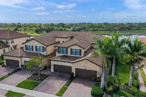10805 Tarflower Drive Venice FL 34293