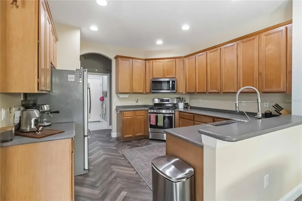 5622 Osprey Park Place Lithia FL 33547