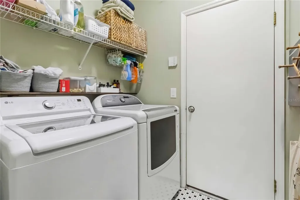 5622 Osprey Park Place Lithia FL 33547