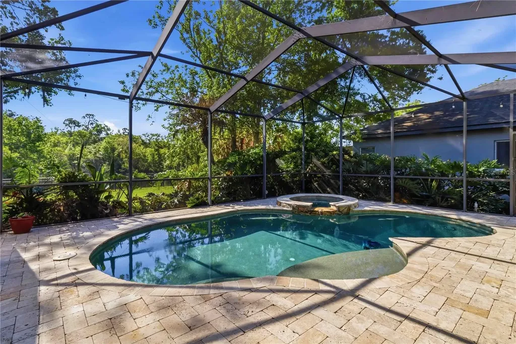 5622 Osprey Park Place Lithia FL 33547