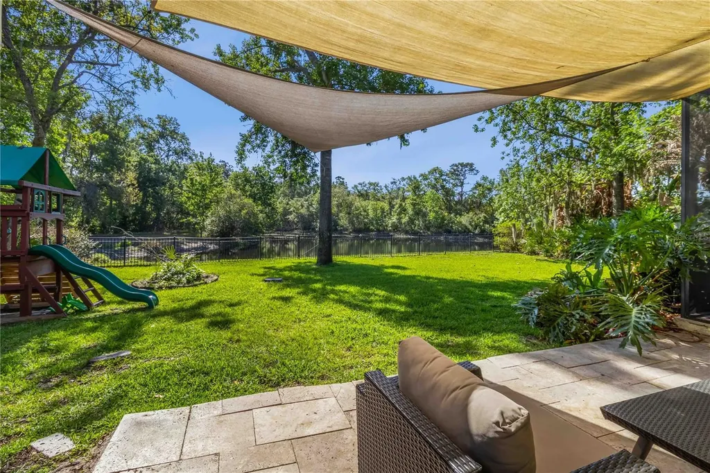 5622 Osprey Park Place Lithia FL 33547