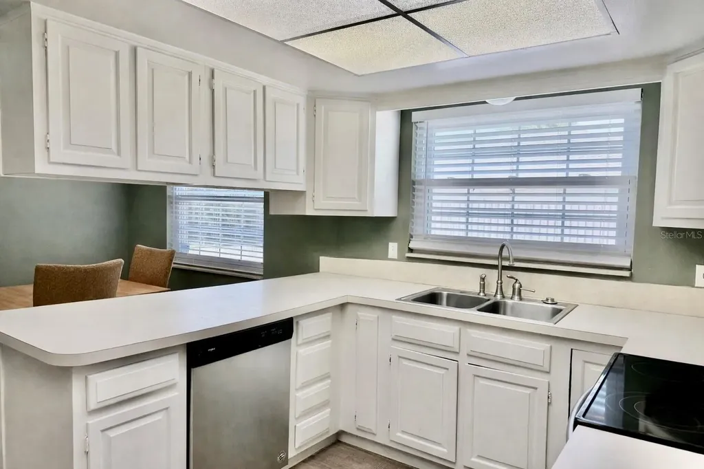 320 White Oak Circle Maitland FL 32751