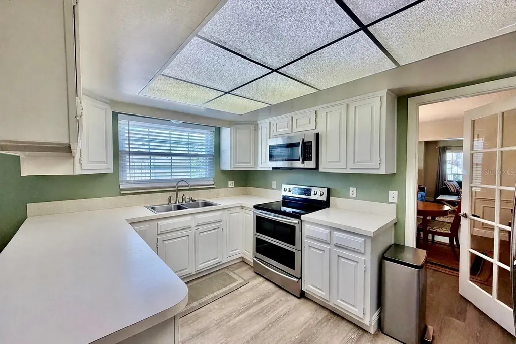 320 White Oak Circle Maitland FL 32751